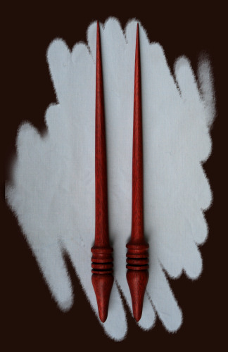 Satin Rubain Russian Spindle